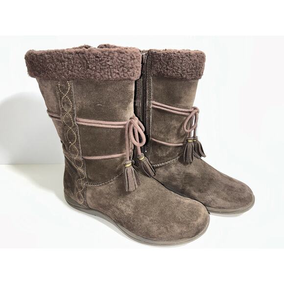 L.L. Bean Moccasin Winter Fleece Shearling Brown Boots Girls 5 - Picture 1 of 8